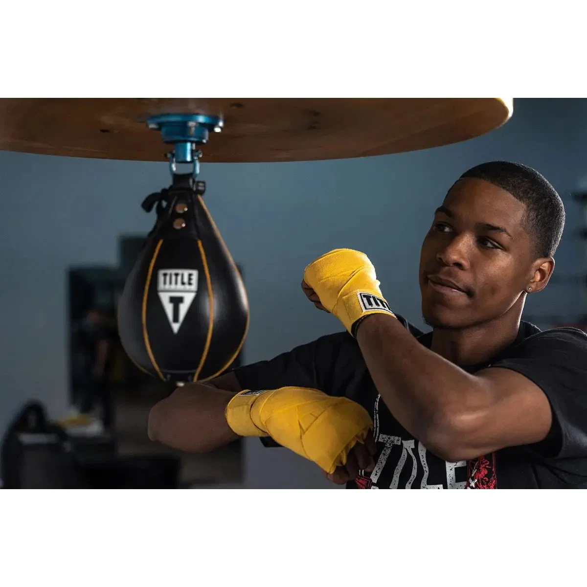 Saco de boxe de couro para boxe Title - GG (10 cm x 12 cm) - Image 3
