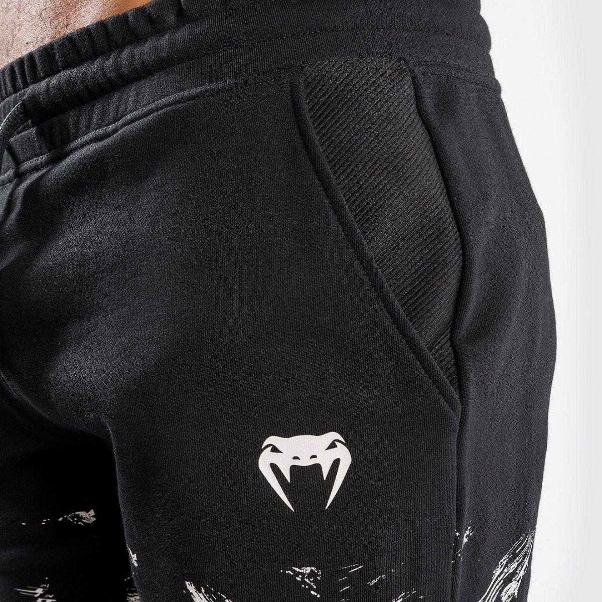 Venum UFC Authentic Fight Week 2.0 Fitness Shorts - Preto/Areia - Image 6