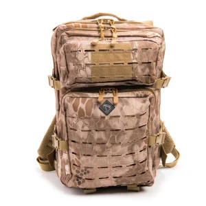 Mochila tática Rattlesnake grande com sistema MOLLE cortado a laser e sistema de retenção para pistola.