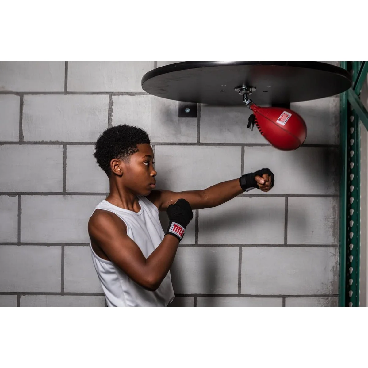 Title Boxing Classic Speed Bag - Vermelho - Image 3