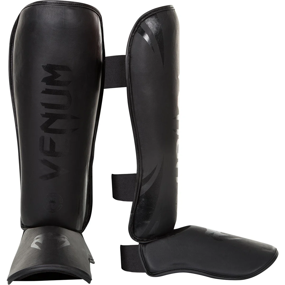 Caneleiras Venum Challenger Standup Skintex Leather MMA - Preto